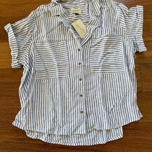 NWT Linen Striped Short Sleeve
